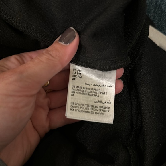 NWT! BAR III PETITE SLEEVELESS TIE WAIST JUMPSUIT - Picture 9 of 10